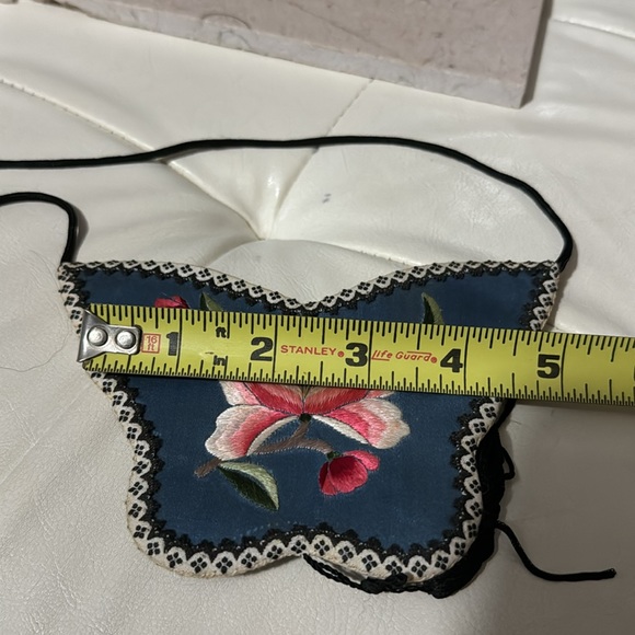 Free With $25 Purchase-Butterfly Purse-Mini Slip Top Open-Cloth-GUC - Picture 10 of 14